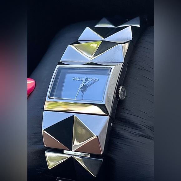 Karl Lagerfeld SS Watch Gunmetal Small 6” or less Pyramid shapes NWT Unisex - Picture 3 of 16